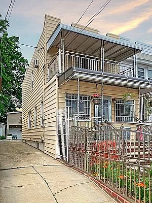 2nd image of 93-06 124th St #2