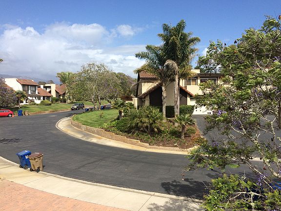 2nd image of 4762 Calle Camarada