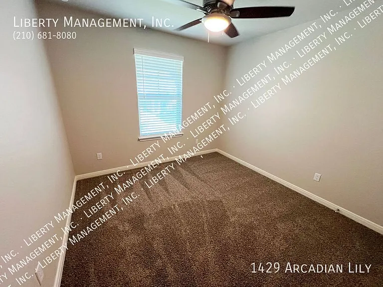 1429 Arcadian Lily — Photo 33