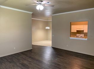 12316 SW 2nd St, Yukon, OK 73099