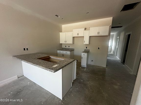 3rd image of 704 A Bynum Avenue