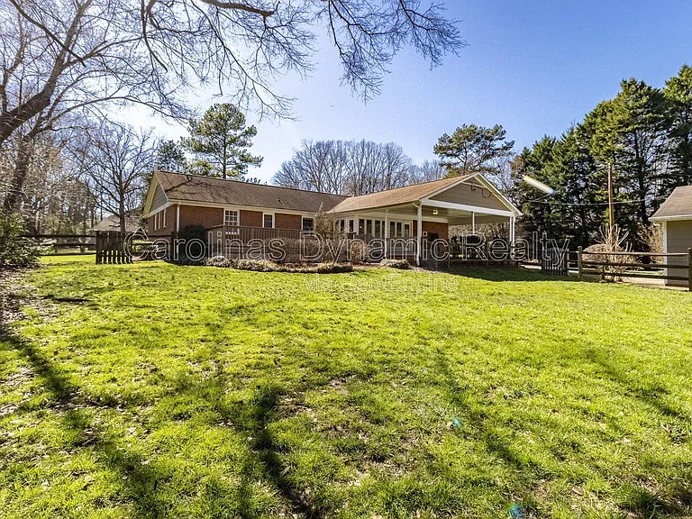 6618 Castlegate Dr — Photo 40