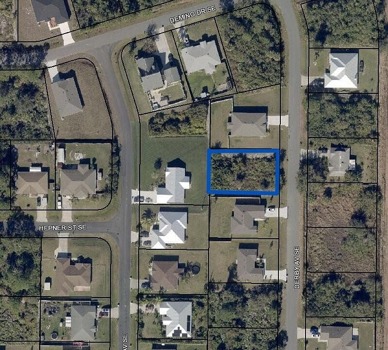 1st image of 2924 Derby Ave SE