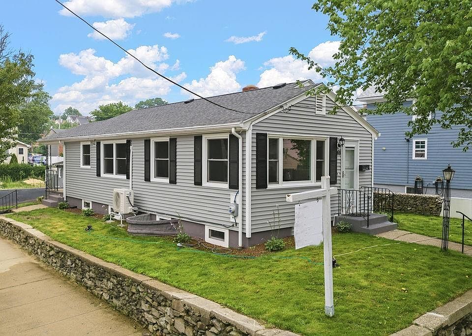 1st image of 103 Opper St