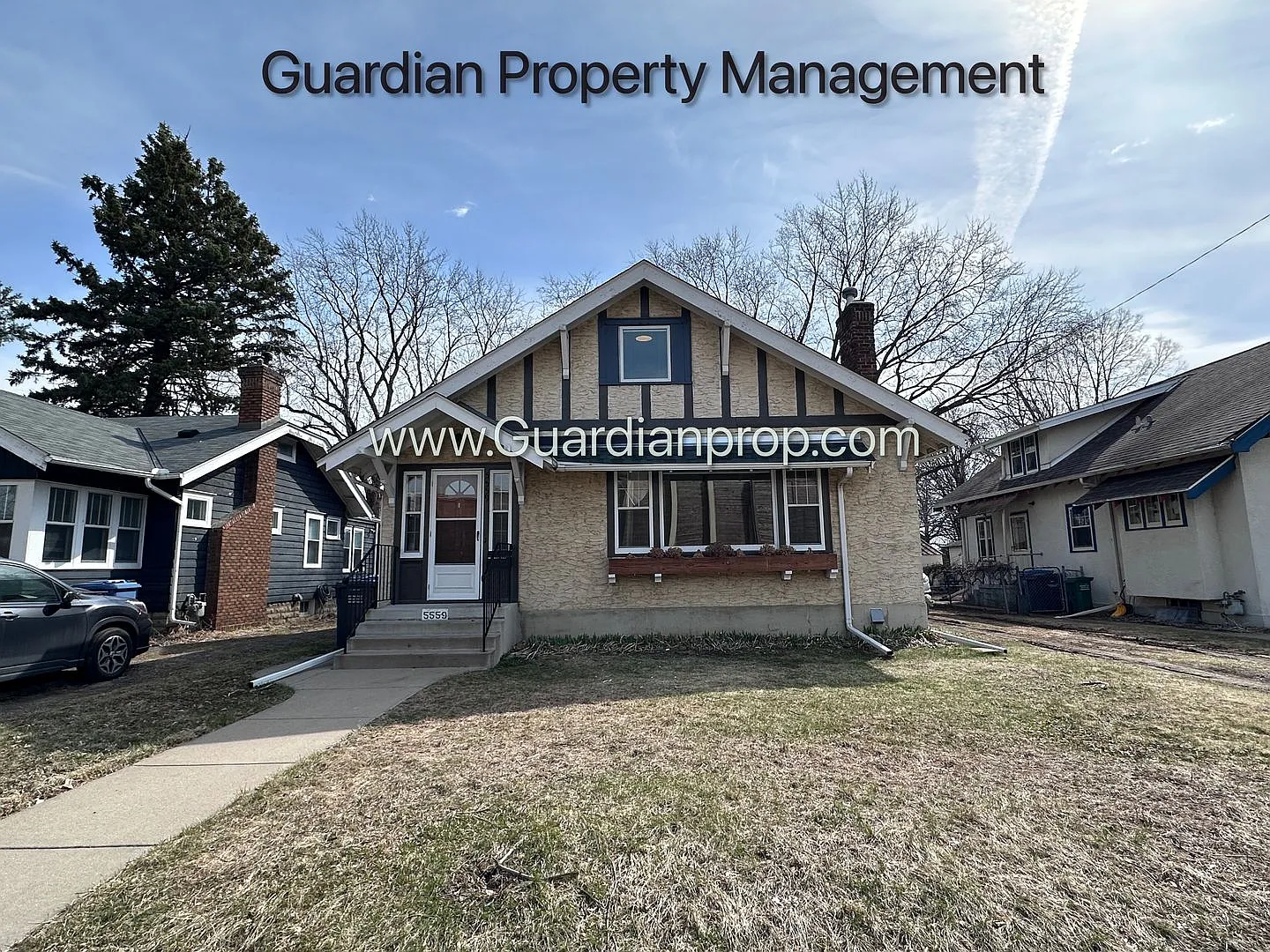 South Minneapolis Renovated Single Family Home, New Bathrooms, Hardwood Floors, W/D — Photo 1