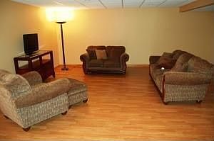 4th image of 4069 Parkside Ct