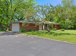 15935 Raven Rock Rd, Brookfield, WI 53005
