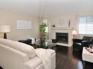 122 Williams Ln, Foster City, CA 94404