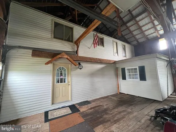 77 Knorr Rd, Drums, PA 18222