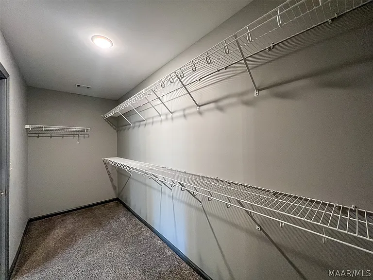 583 Sunset Dr — Photo 15