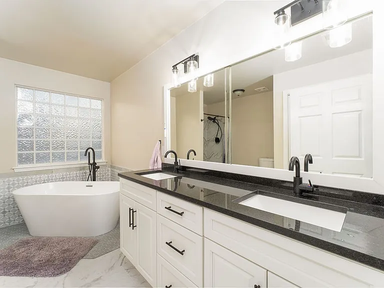 705 Brent Glen Pl — Photo 8
