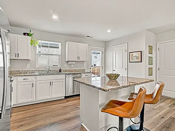 501 Mills Hill Way — Photo 10