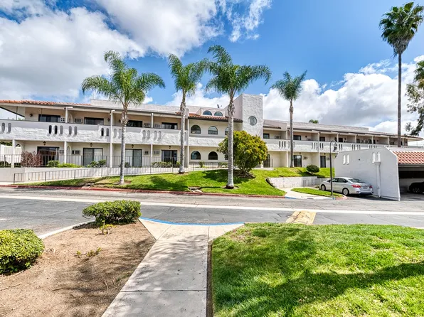 Altura Villas - 55+ Senior Apartments