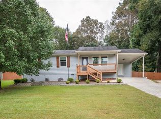 50 Parkway Cir, Villa Rica, GA 30180