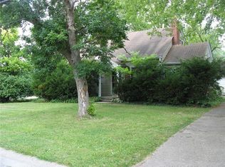 303 S School St, Brownsburg, IN 46112