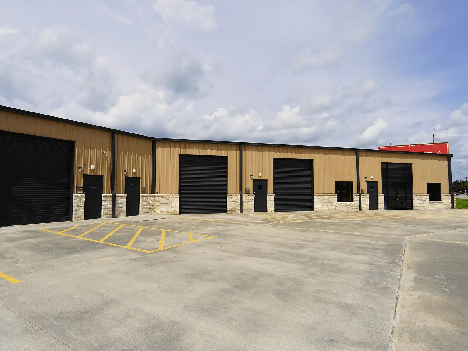 Sam Houston Industrial Park - 307-B — Photo 3