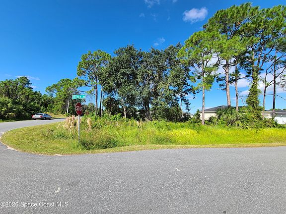 2nd image of 2798 Foster Rd SE