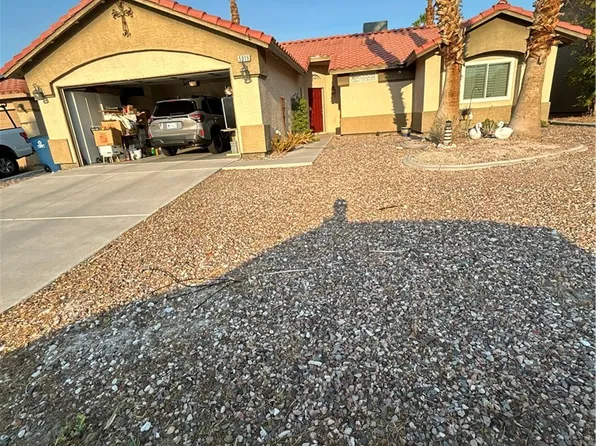 5819 Berry Hill Ln, North Las Vegas, NV 89031