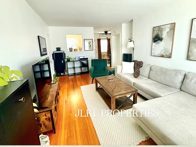 3092 Meade Ave — Photo 15