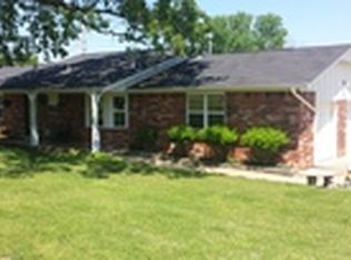 103 N Oak Ridge Dr E, Sand Springs, OK 74063
