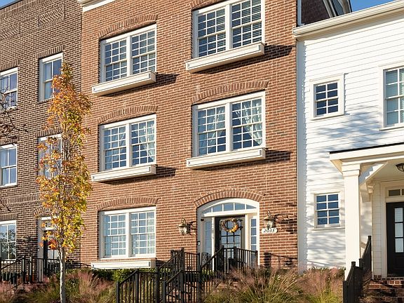 2nd image of 2033 Rural Plains Cir