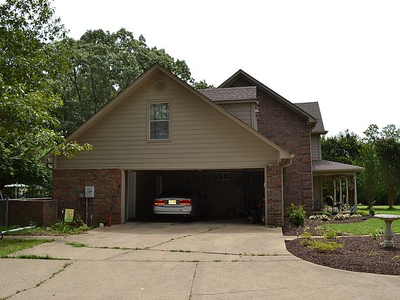 3rd image of 3707 Old Ashbrook Dr