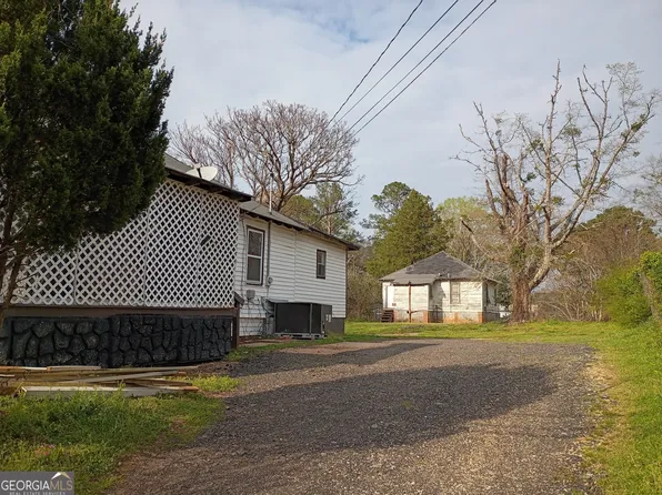 211 Arnco 6th St, Newnan, GA 30263