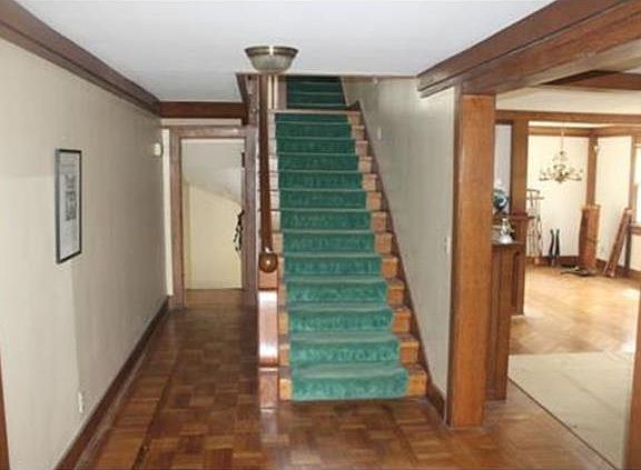 3rd image of 515 E 47th St