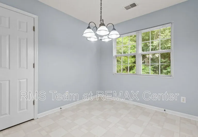 2510 Fort Daniels Dr — Photo 10
