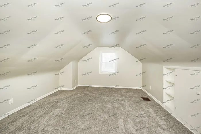12605 Hirst Ave — Photo 10