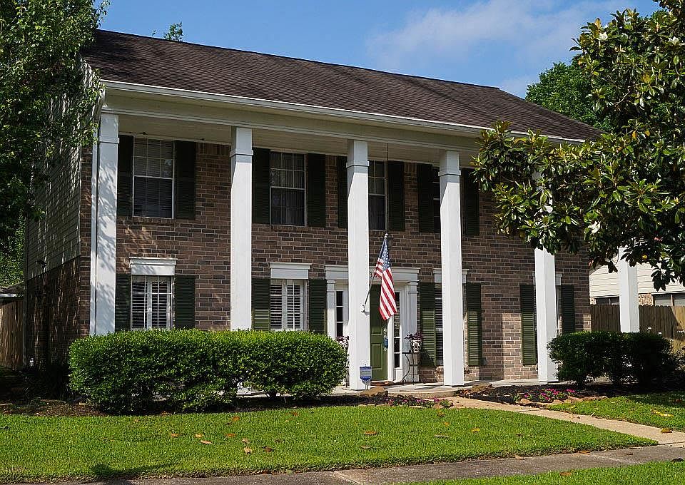 1st image of 2302 Colleen Dr