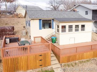 506 S Fisher St, Versailles, MO 65084