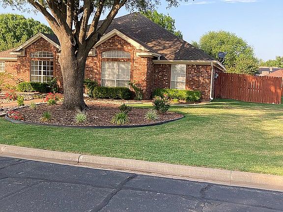 4th image of 1104 Evening Sun Ln