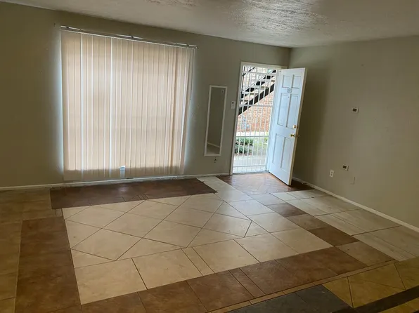 6305 Westward St APT 189, Houston, TX 77081