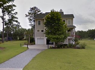 108 Patrick Dr, Beaufort, SC 29902