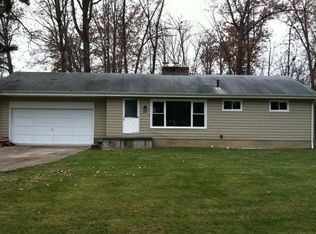 2032 Ridgeland Dr, Avon, OH 44011
