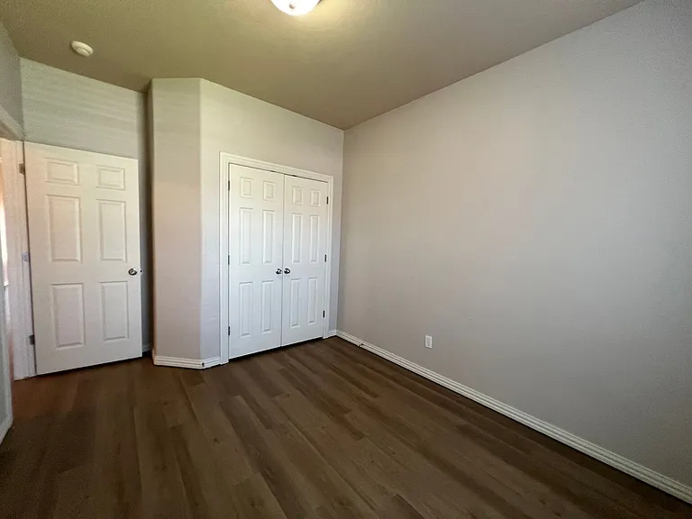 509 SW 124th Pl — Photo 26