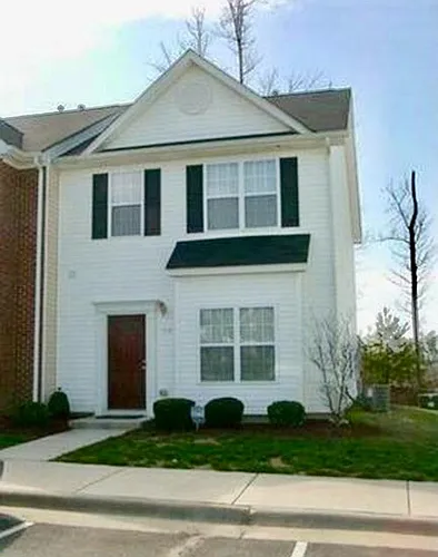 108 Queensberry Ct Photo 1