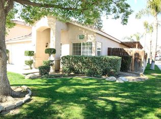 8302 Persimmon Dr, Bakersfield, CA 93311