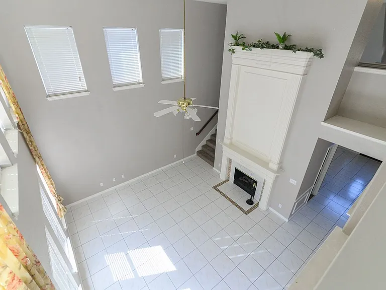 9605 Pinehurst Dr — Photo 2