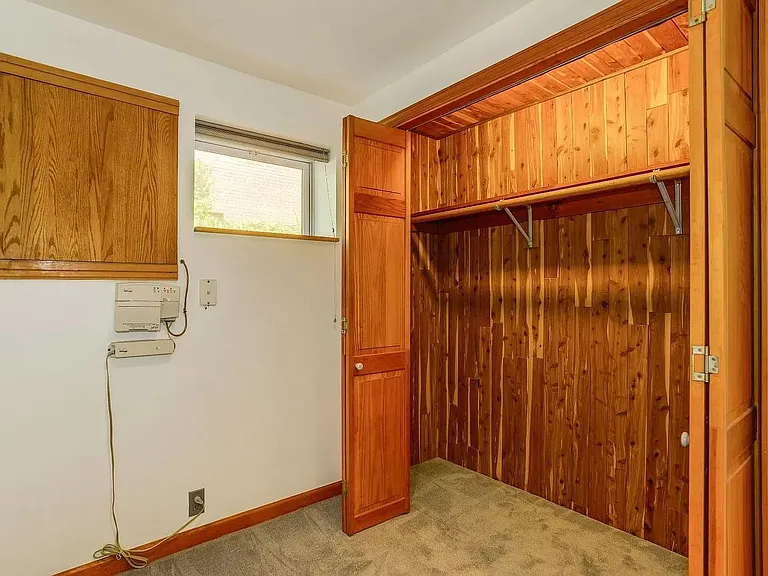 3317 Glenway Dr — Photo 29