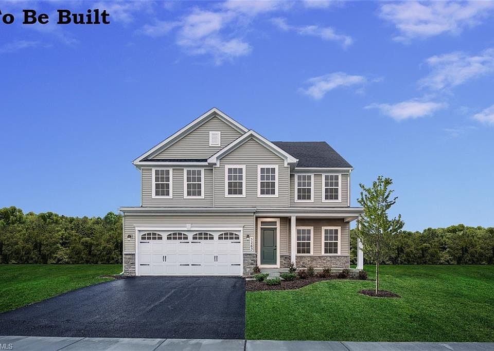 1st image of 368 McGuinness Ave