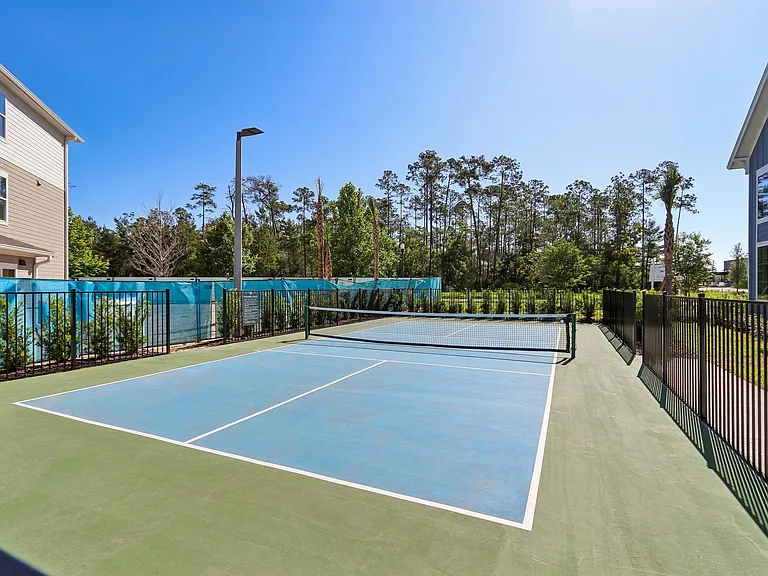Velara Luxury Apartments — Photo 24