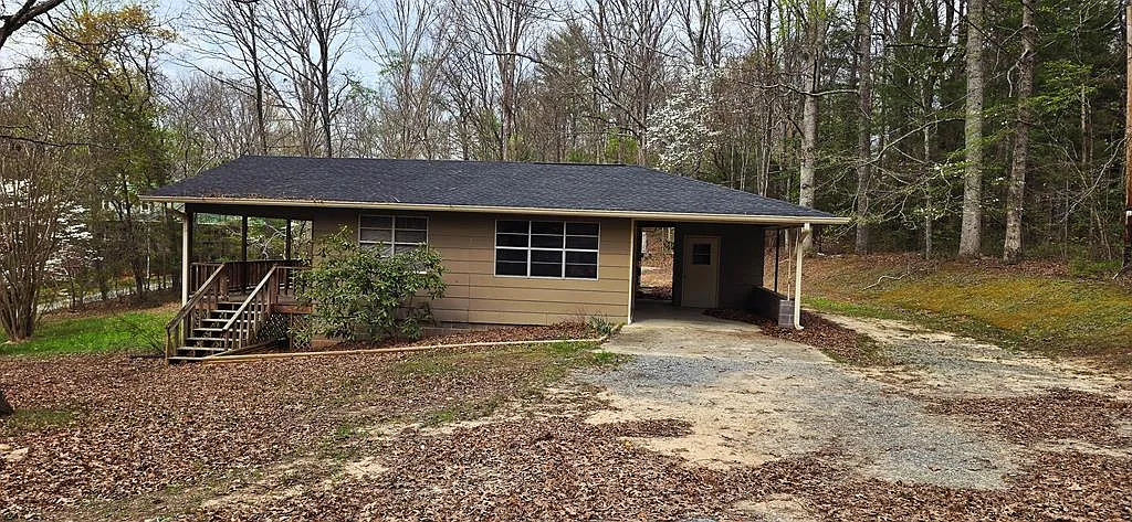3 bed, 1488 sqft, $1,800 — Photo 2