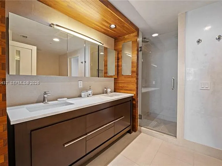 6899 Collins Avenue Cu #702 — Photo 20
