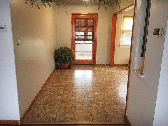 2nd image of 5144 Harmony Ln