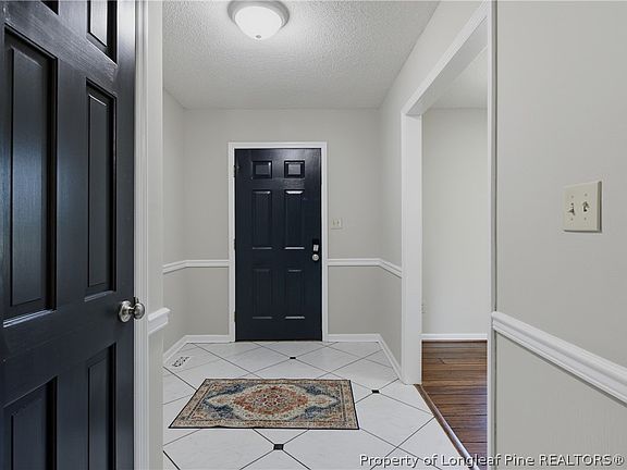 5th image of 2241 Dockvale Dr