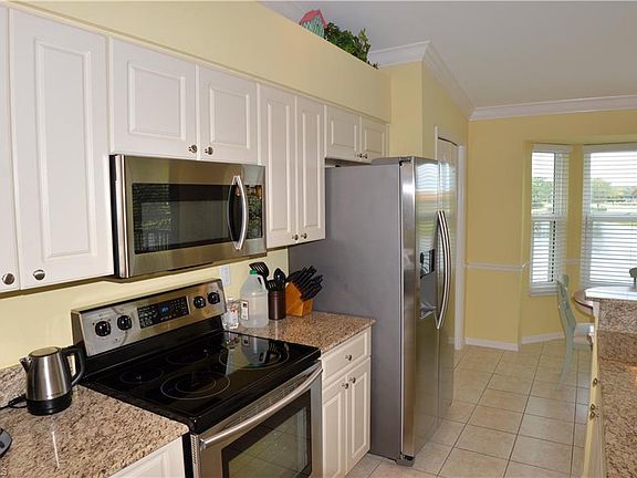 4th image of 10270 Washingtonia Palm Way APT 2224