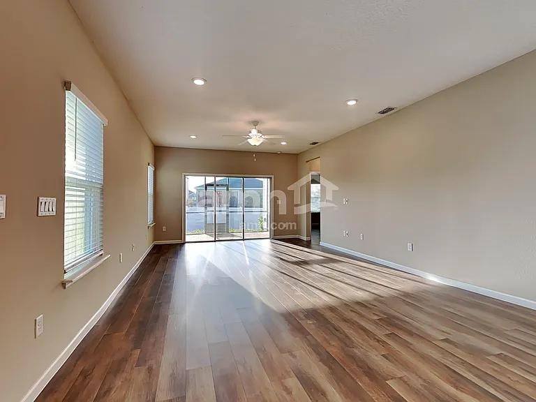 179 Spruce Point — Photo 7