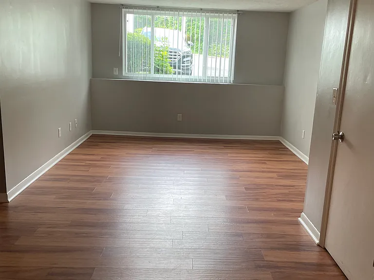 5455 N Main St #18B — Photo 5
